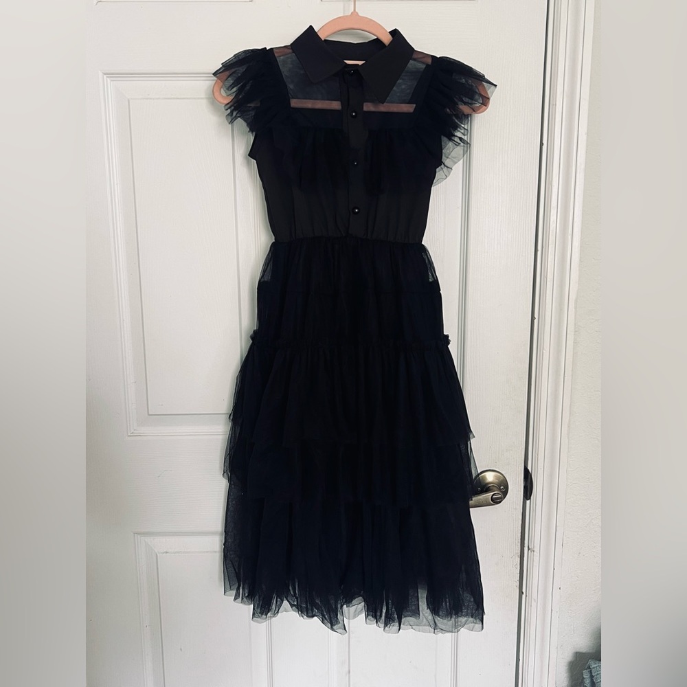 Wednesday Addams Halloween Costume Dress Kids Size 130/Size 6–8  Kids In US - Picture 3 of 7